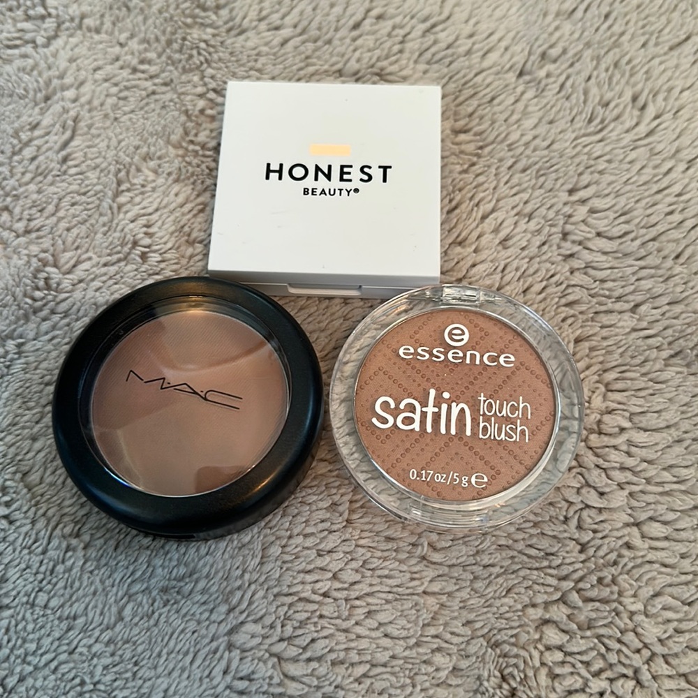 Blush bundle